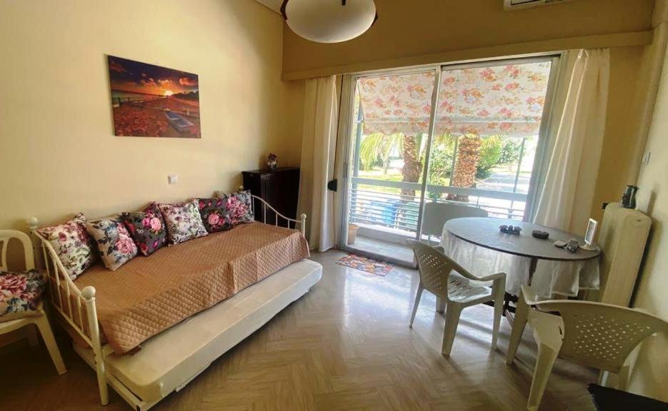 Centre Of Loutraki With Sea View Appartamento Esterno foto