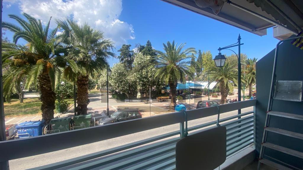 Centre Of Loutraki With Sea View Appartamento Esterno foto
